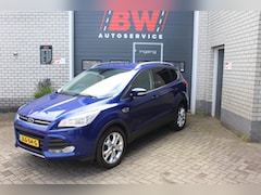 Ford Kuga - 1.6 Titanium Plus