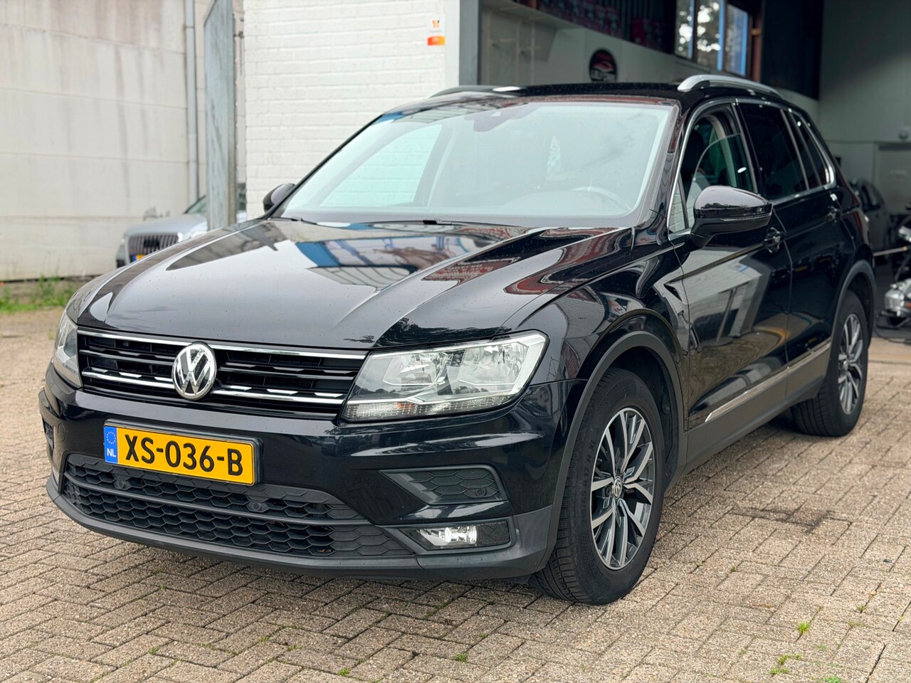 Volkswagen Tiguan - 1.4 TSI ACT Comfortline Business Bj:2018 ACC Aut. CruiseControl NAP - AutoWereld.nl