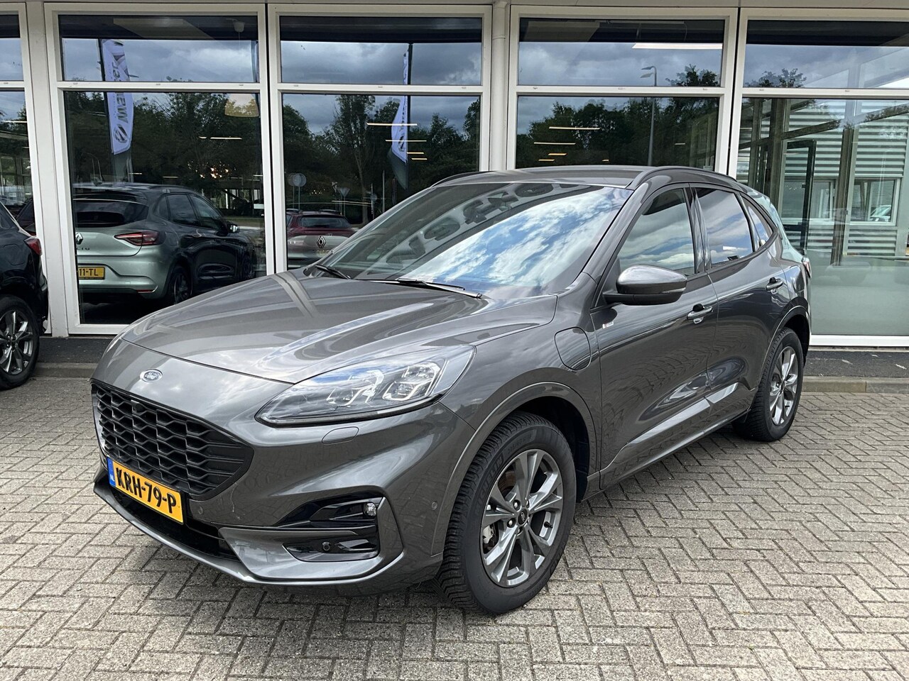 Ford Kuga - 2.5 PHEV ST-Line X 2.5 PHEV ST-Line X SOH 87,6% - AutoWereld.nl