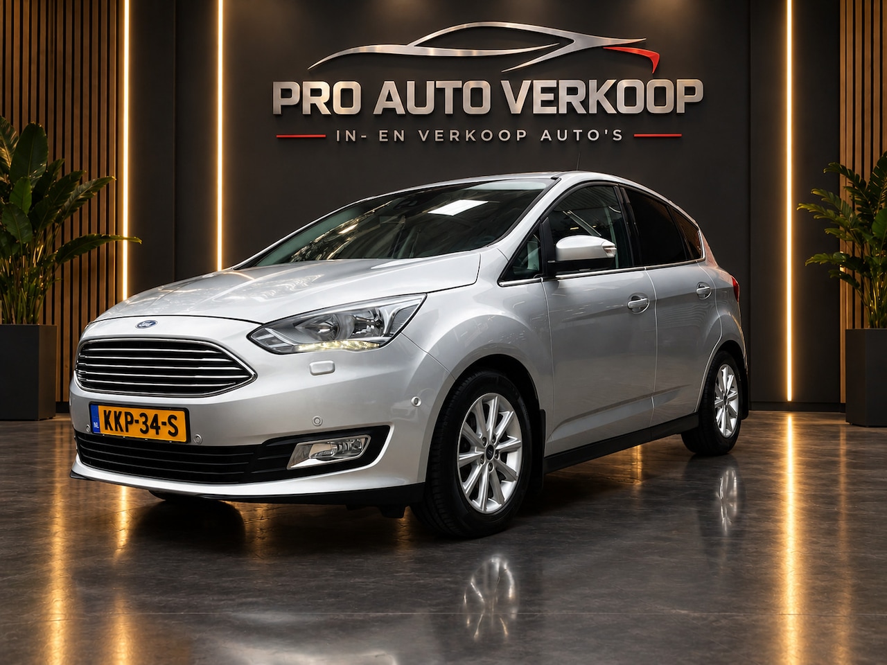 Ford C-Max - 1.5 Titanium carplay_PDC_Cruise_Automaat_Trekhaak - AutoWereld.nl