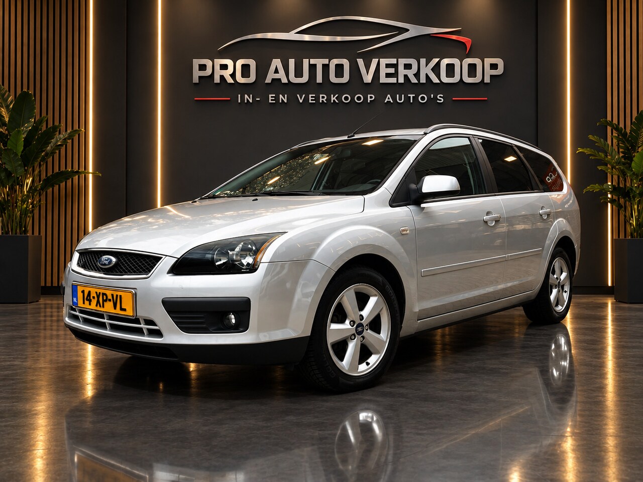 Ford Focus Wagon - 1.8-16V Ambiente Flexifuel Airco_PDC_Airco_Cruise_Stoelverw - AutoWereld.nl