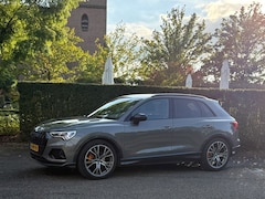 Audi Q3 - 35 TFSI Pro Line business l S-Line l Elektr. Trekhaak / Leder/Alcantara bekleding l Zwart