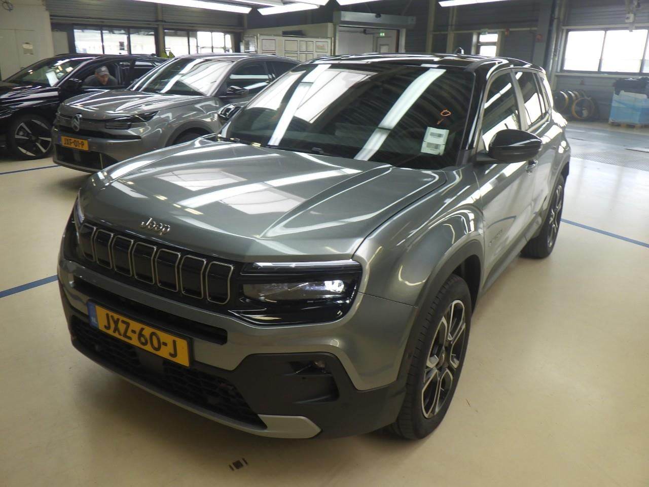 Jeep Avenger - 54 kWh Tot 8 Jaar Garantie! | Warmtepomp | Navigatie | Stoelverwarming | - AutoWereld.nl