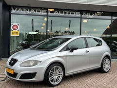 SEAT Leon - 1.4 5Drs Airco 18" LM-Velgen Nieuwe APK