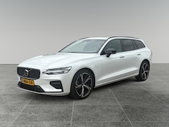 Volvo V60 - 2.0 B3 Plus Dark Sport Leder | Panorama dak | 19" inch velgen