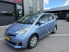 Toyota Verso S - 1.3 VVT-i Aspiration Panoramadak trekhaak camera airco navi