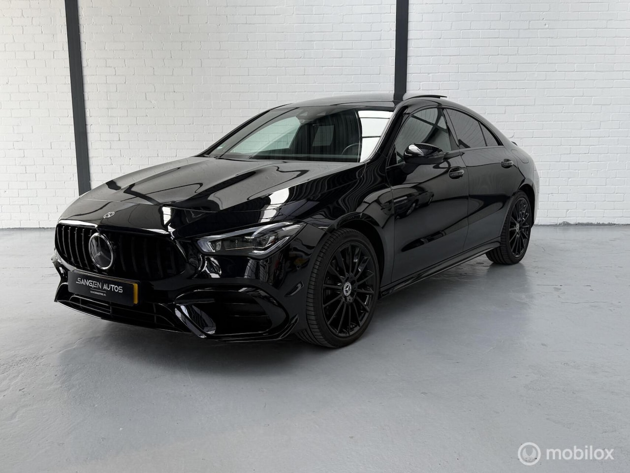 Mercedes-Benz CLA-Klasse - 250 e Amg 45 Headup 360 Pano Sfeer - AutoWereld.nl