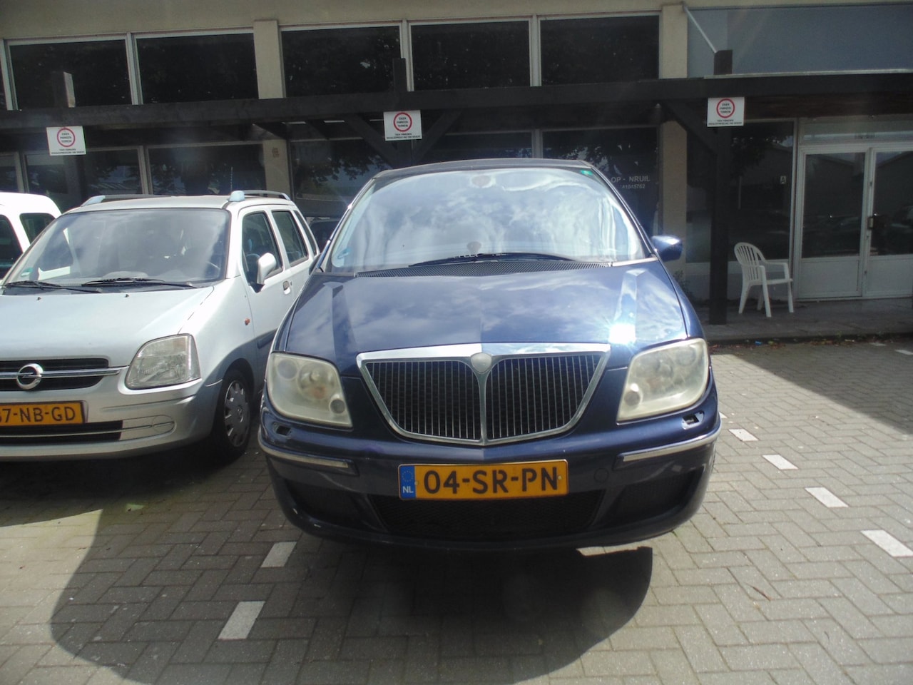 Lancia Phedra - 2.0-16V Emblema met airco 7SET - AutoWereld.nl