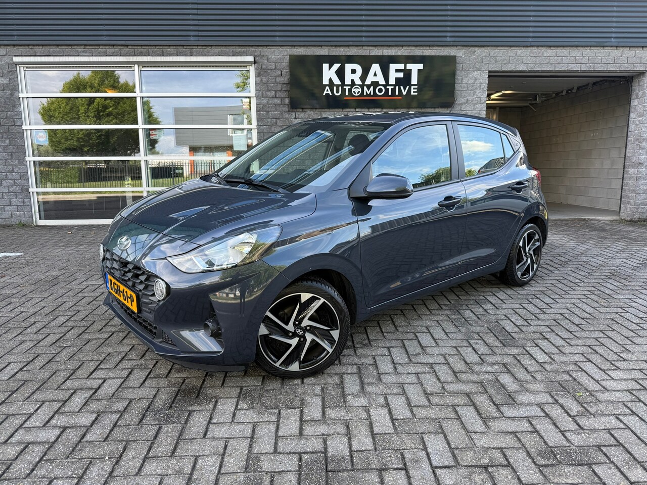 Hyundai i10 - 1.0 Comfort | Full Option | nieuw staat! | Camera | Apple Carplay | Cruise | Stoel en stuu - AutoWereld.nl