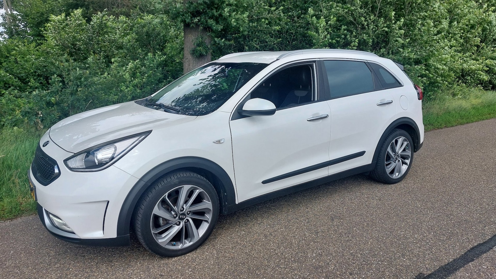 Kia Niro - 1.6 GDi Hybrid BusinessLine 1.6 GDi Hybrid BusinessLine - AutoWereld.nl