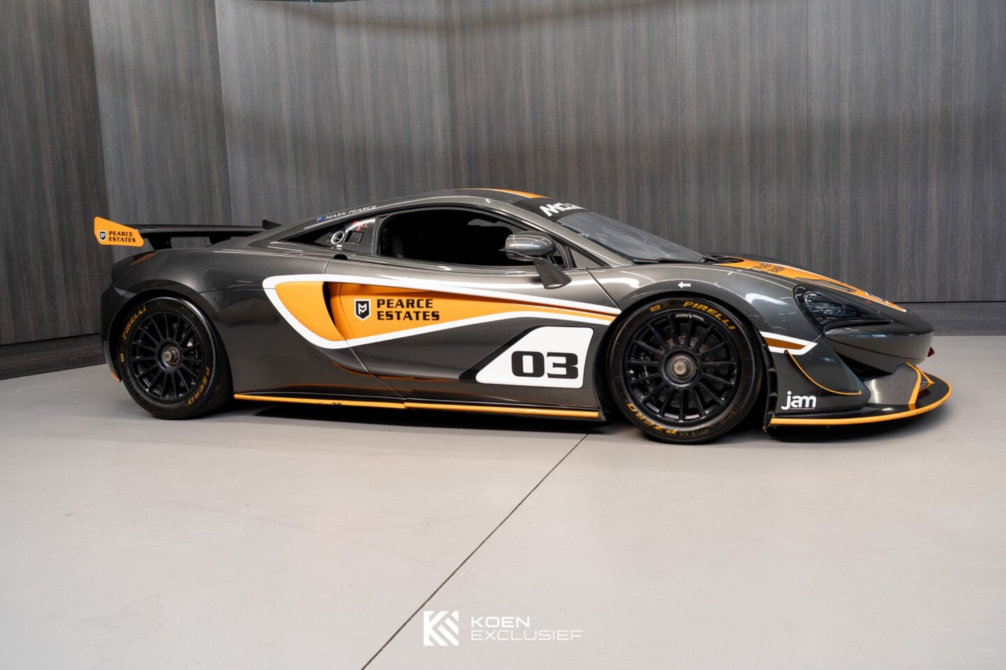 McLaren 570S - GT4 Chassis 106 - AutoWereld.nl