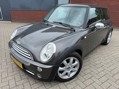 MINI 3-Deurs - 1.6 One Pepper PARKLANE AUTOMAAT/2006/NAVIGATIE/LEDEREN INTERIEUR/ZEER COMPLEET/NIEUWE APK