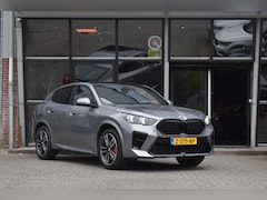 BMW X2 - sDrive20i Launch Edition M-Pakket Pano Harman/Kardon Camera