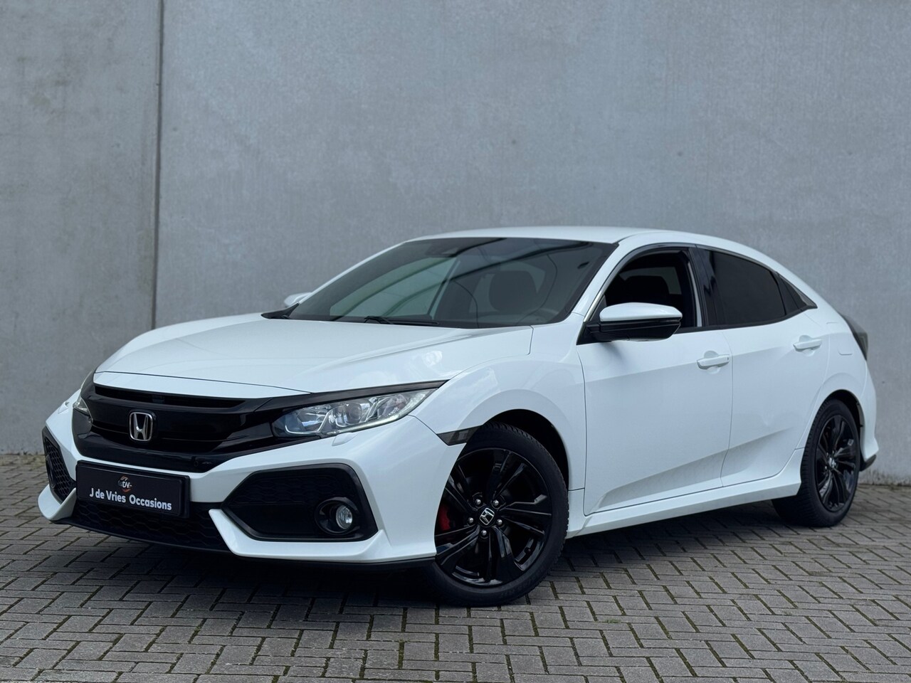 Honda Civic - 1.0 i-VTEC Premium DEALER OH NAV CRUISE STL VERW CAMERA - AutoWereld.nl