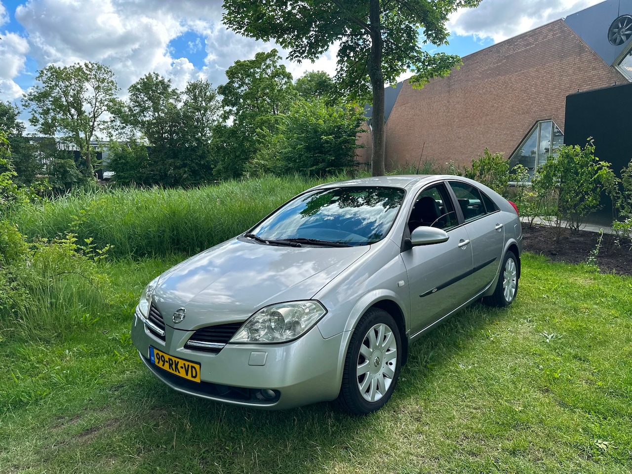 Nissan Primera - 2.0 Tekna Pack Airco Camera Cruise Automaat 156DKM NAP!!! - AutoWereld.nl