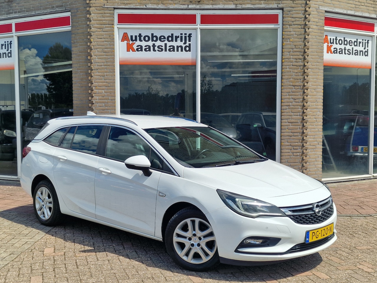 Opel Astra Sports Tourer - 1.0 Online Edition - Navi - Cruise - Clima - - AutoWereld.nl