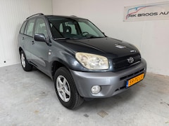 Toyota RAV4 - 2.0-16V VVT-i Luna