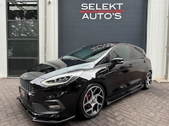 Ford Fiesta - 1.5 EcoBoost ST-3 Performance 200 Pk Pano/Launch Control/Recaro/18 Inch/LED/ACC/Sperdiff/M
