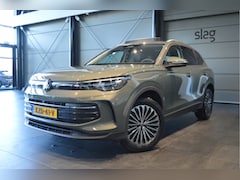 Volkswagen Tiguan - 1.5 eHybrid Life carplay cruise pano camera led 18 inch