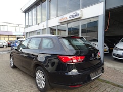 SEAT Leon - 1.6 TDI Businessline High