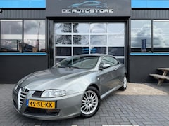 Alfa Romeo GT - 2.0 JTS 143026km Distinctive Airco Leder Cruise pdc Zeer mooie Auto