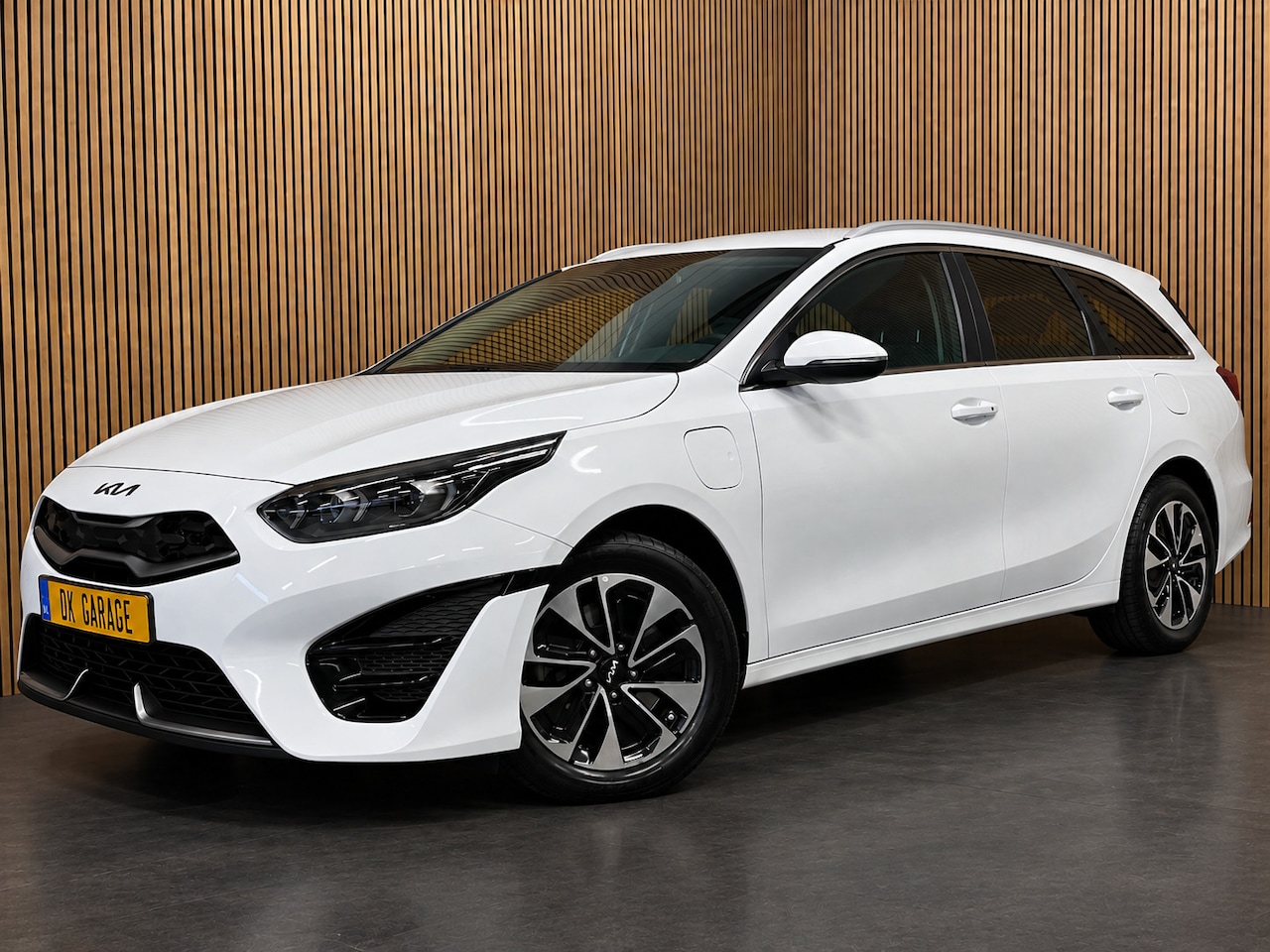 Kia Cee'd Sportswagon - Ceed 1.6 GDI PHEV DynamicLine|ACC|ANDROID+CARPLAY|STOEL+STUURVERW|CAMERA|CRUISE+CLIMATE CT - AutoWereld.nl