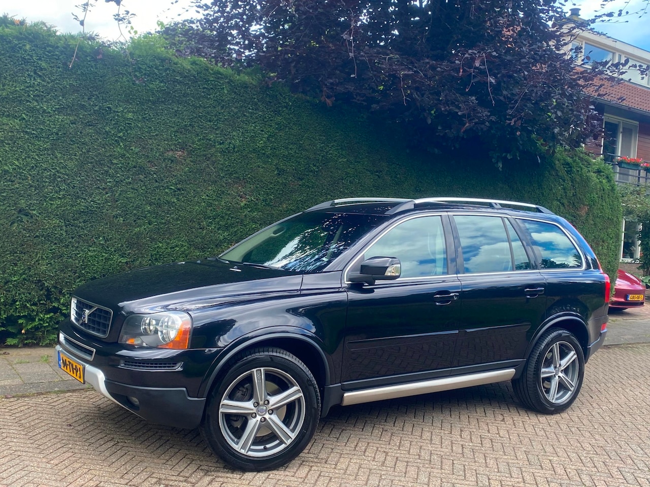 Volvo XC90 - 4.4 V8 Sport RIJDT SUPER/7p/GOED ONDERHOUDEN!!! - AutoWereld.nl