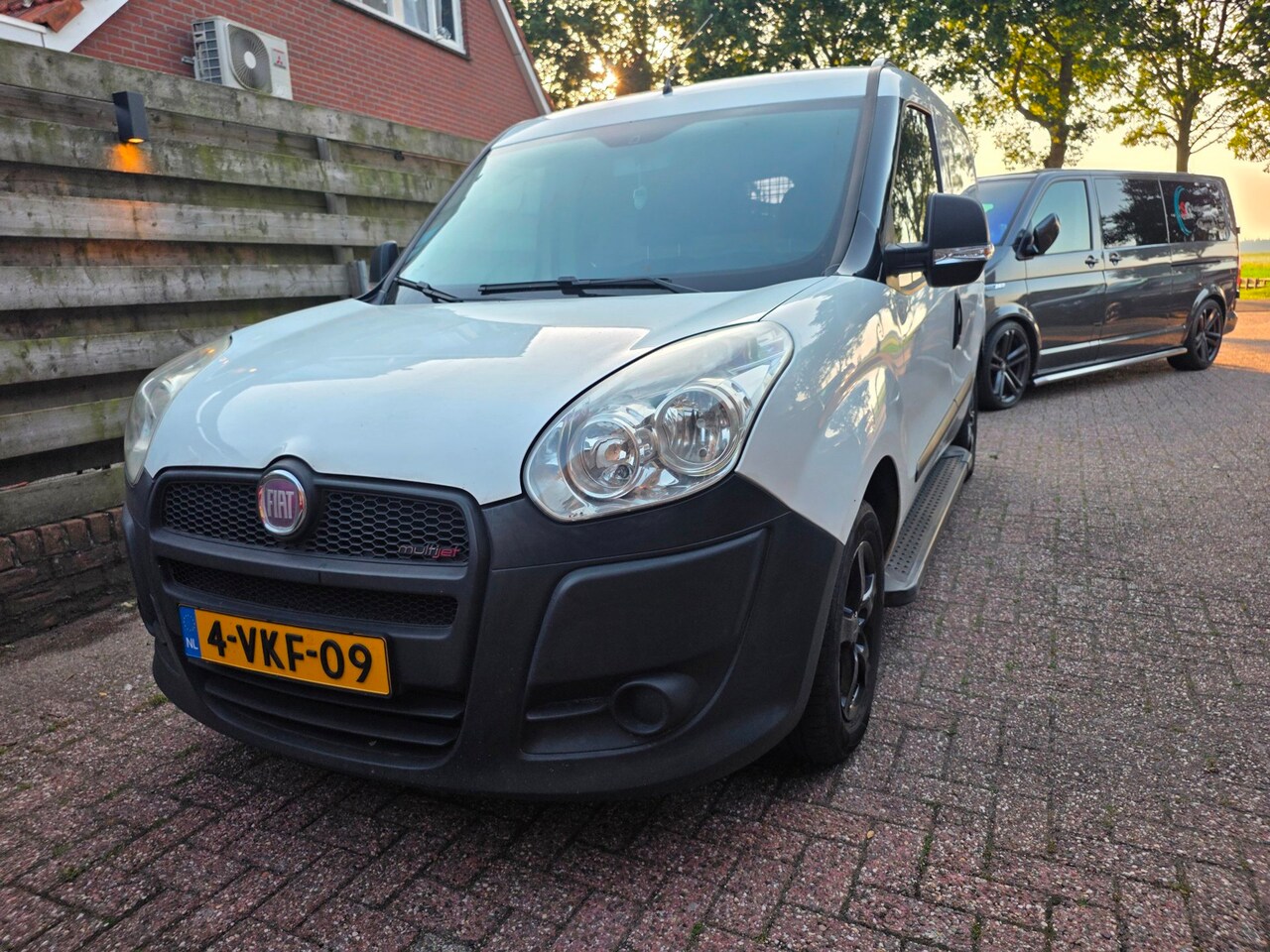 Fiat Doblò Cargo - 1.3 MultiJet, BTW auto, Cruise, Airco - AutoWereld.nl