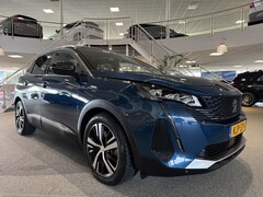 Peugeot 3008 - 1.6 HYbrid 225pk GT, Pano, Trekhaak, FOCAL audio, Adaptive