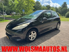 Peugeot 207 - 1.4-16V XR