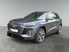Audi Q6 e-tron - S edition 83 kWh 252pk Park assist plus | Exterieur S line | Omgevingscamera's