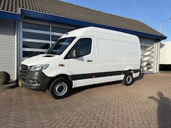 Mercedes-Benz Sprinter - 317 1.9 CDI L2H2 RWD MBUX10/Camera/Navi