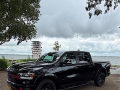 Dodge Ram 1500 - 5.7 V8 4x4 Crew Cab Sport