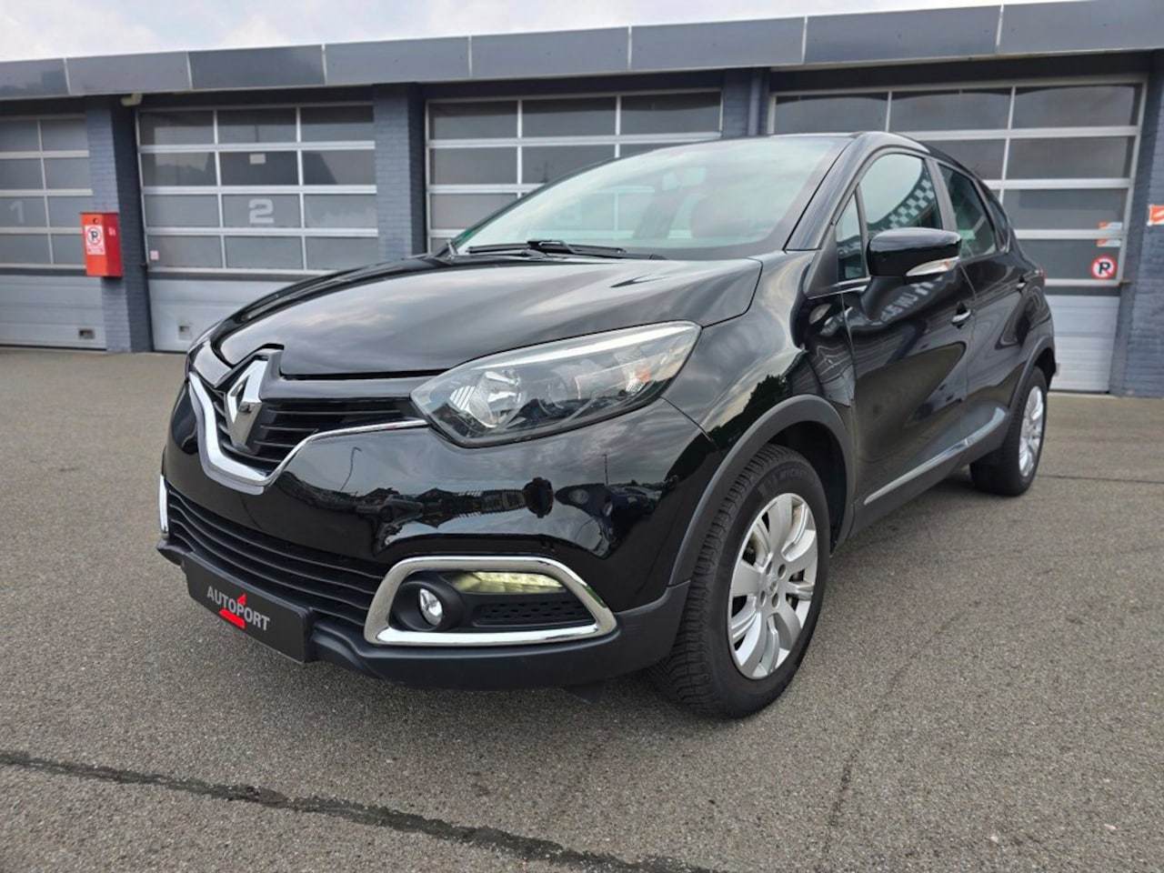 Renault Captur - 0.9 TCe Expression NAP|Airco|Dealer Onderhouden|Cruise|PDC| - AutoWereld.nl