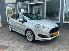 Ford Fiesta - 1.0 ST-LINE 125 PK / CLIMA/ LEER/ NAVI/ PDC/ STOELVERW/ XENON