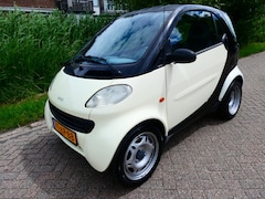 Smart City-coupé - & pure 84.000km. 2e eigenaar NAP Zuinig