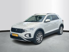 Volkswagen T-Roc - 1.5 TSI 150pk Life Edition Navigatie Clima