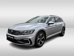 Volkswagen Passat Variant - 1.4 TSI PHEV GTE Business / Carplay / Navi / 18" lm velgen