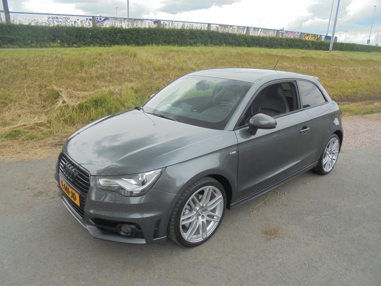 Audi A1 - Audi a1 1.4 TFSI 185 PK S line Automaat airco 17 lmv navi leer xenon - AutoWereld.nl