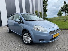 Fiat Grande Punto - 1.4 Dynamic Automaat-Lage Km-Airco-Elekpakket-2 Sleutels