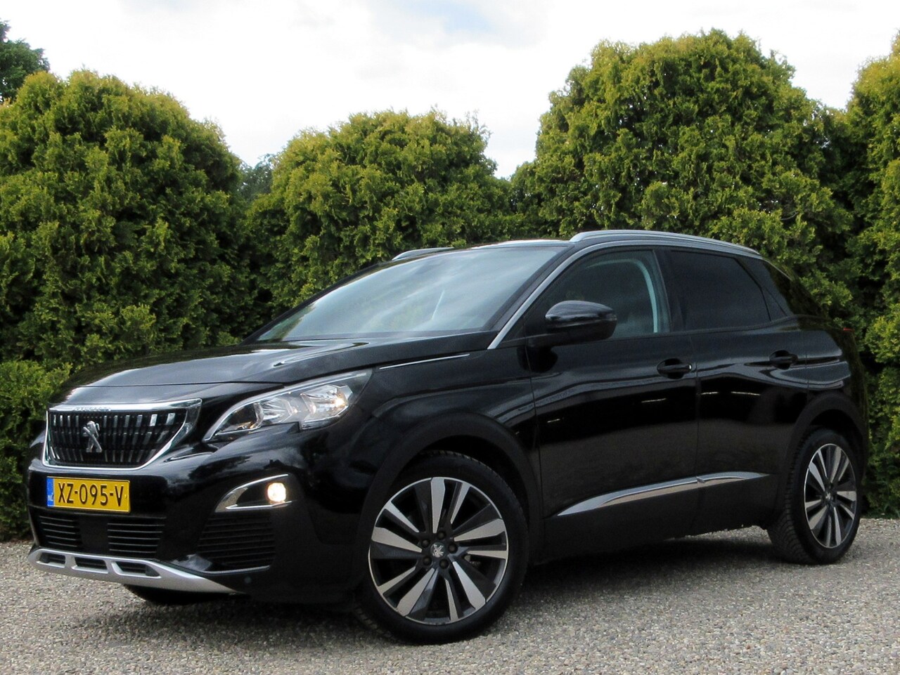 Peugeot 3008 - 1.2 PureTech Allure * Navi * Camera * Carplay * - AutoWereld.nl