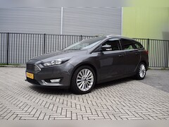 Ford Focus Wagon - 1.5 Titanium 6 mnd GARANTIE Nwe DBriem DealerOH Parkeer assist Navi Climate CruiseC Trekha