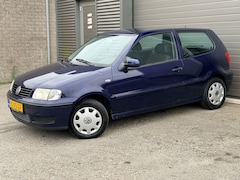 Volkswagen Polo - 1.4 Trendline Automaat