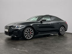 BMW i4 - eDrive40 84 kWh | M Sportpakket Pro | Stuurwielrand verwarmd | Comfort Access | Elektrisch