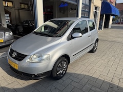 Volkswagen Fox - 1.2 Trendline NAP/APK 02-2027/NETTE STAAT