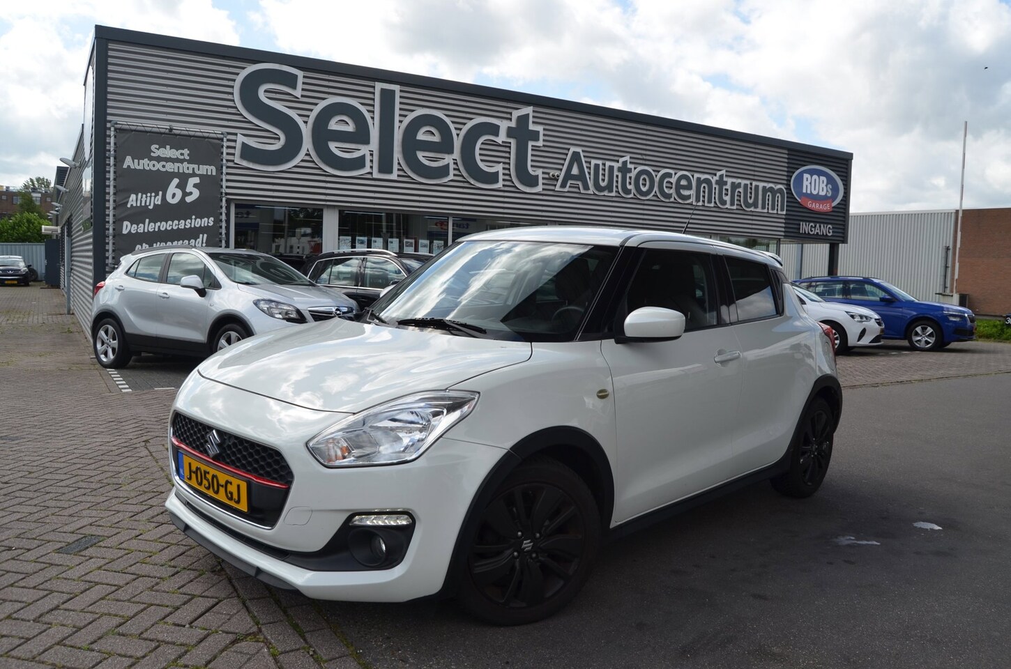Suzuki Swift - 1.2 Select Smart Hybrid| SPORT|NAVI|LMWIEL| - AutoWereld.nl