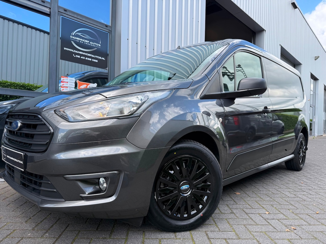 Ford Transit Connect - 1.0 maxi L2 benzine 3zits veel opties - AutoWereld.nl