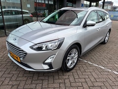 Ford Focus Wagon - 1.0 EcoBoost Edition Business / Xenon / Apple/Android Carplay / Camera / LED