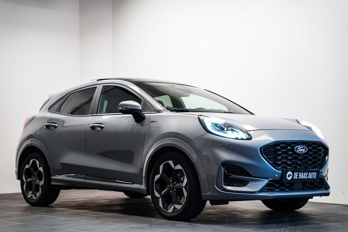 Ford Puma - 1.0 155pk Hybrid ST-Line X|Pano dak|Trekhaak|Leder|360* cam - AutoWereld.nl