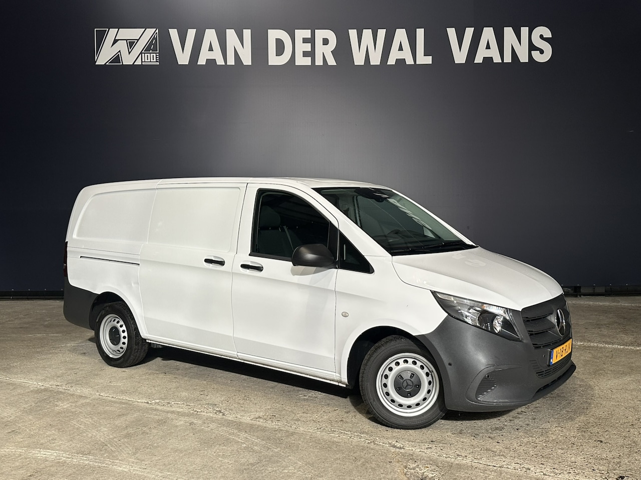 Mercedes-Benz Vito - 114 CDI 136pk L2H1 Euro6 Airco | Camera | Cruisecontrol | Parkeersensoren Bijrijdersbank, - AutoWereld.nl